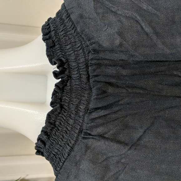 Old Navy Women's Black Cap Sleeve V-Neck Top Size XS - Picture 4 of 7